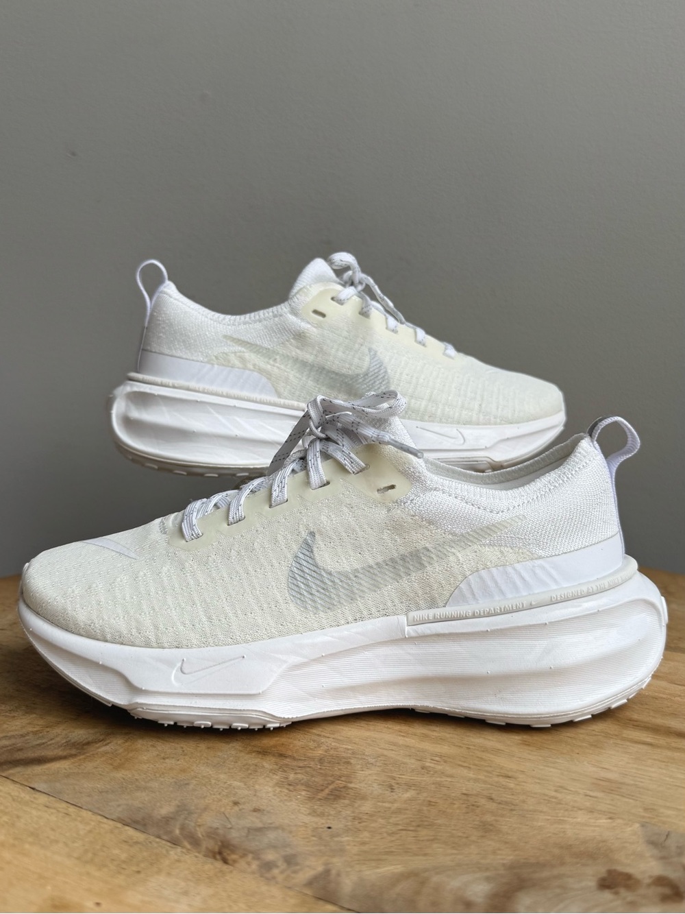 Nike ZoomX Invincible Run Flyknit 3 - White Photon Dust - Size 6.5 Running Gym